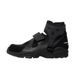 COMME Des GARCONS HOMME PLUS X Nike Air Carnivore Black