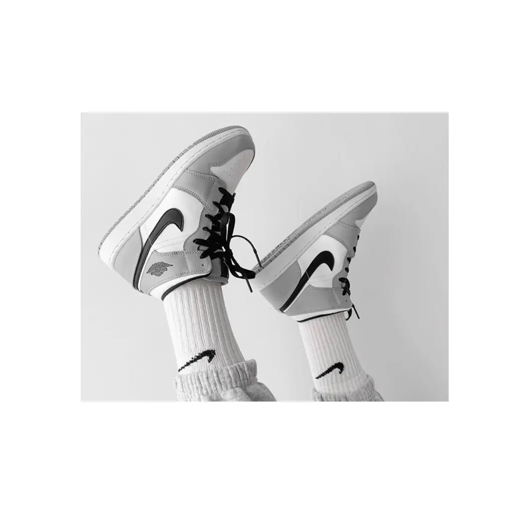 Nike Jordan 1 Mid Smoke Grey - Image 4