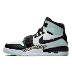 Nike Jordan Legacy 312 Igloo