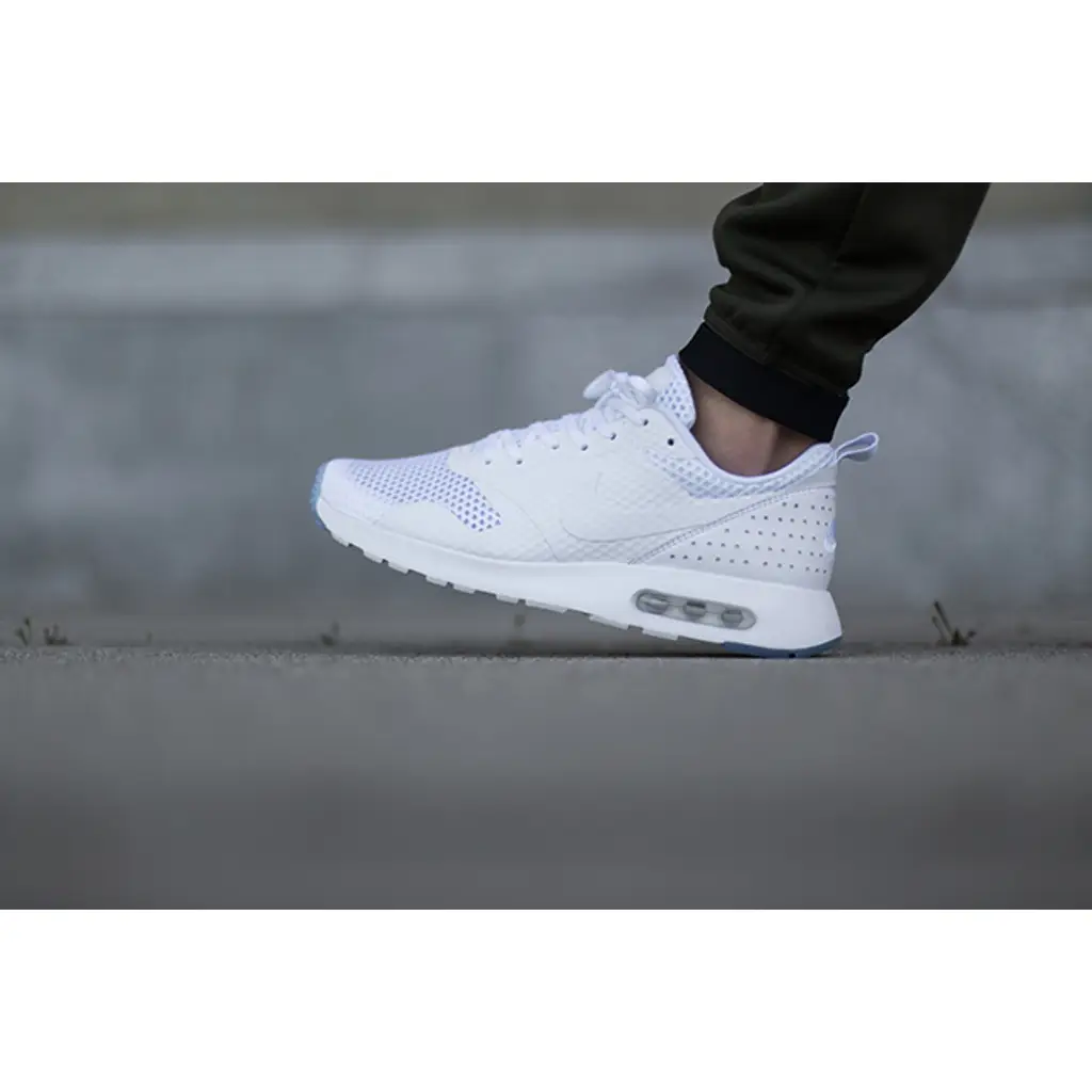 Nike Air Max Tavas White - Image 2