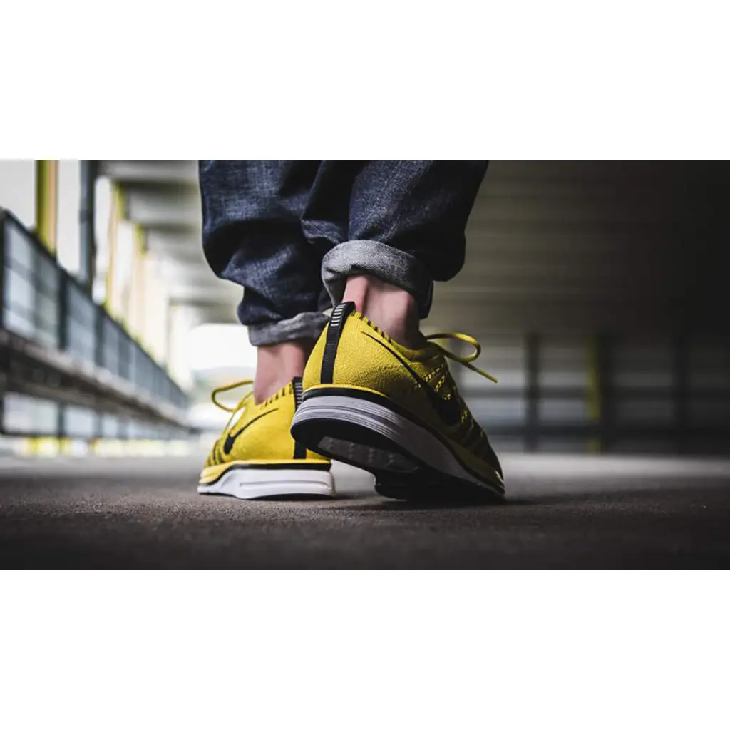 Nike Flyknit Trainer Bright Citron - Image 4