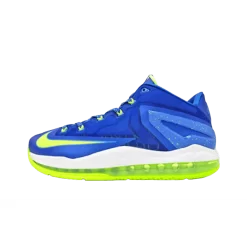 Nike Max Lebron 11 Low Hyper Cobalt