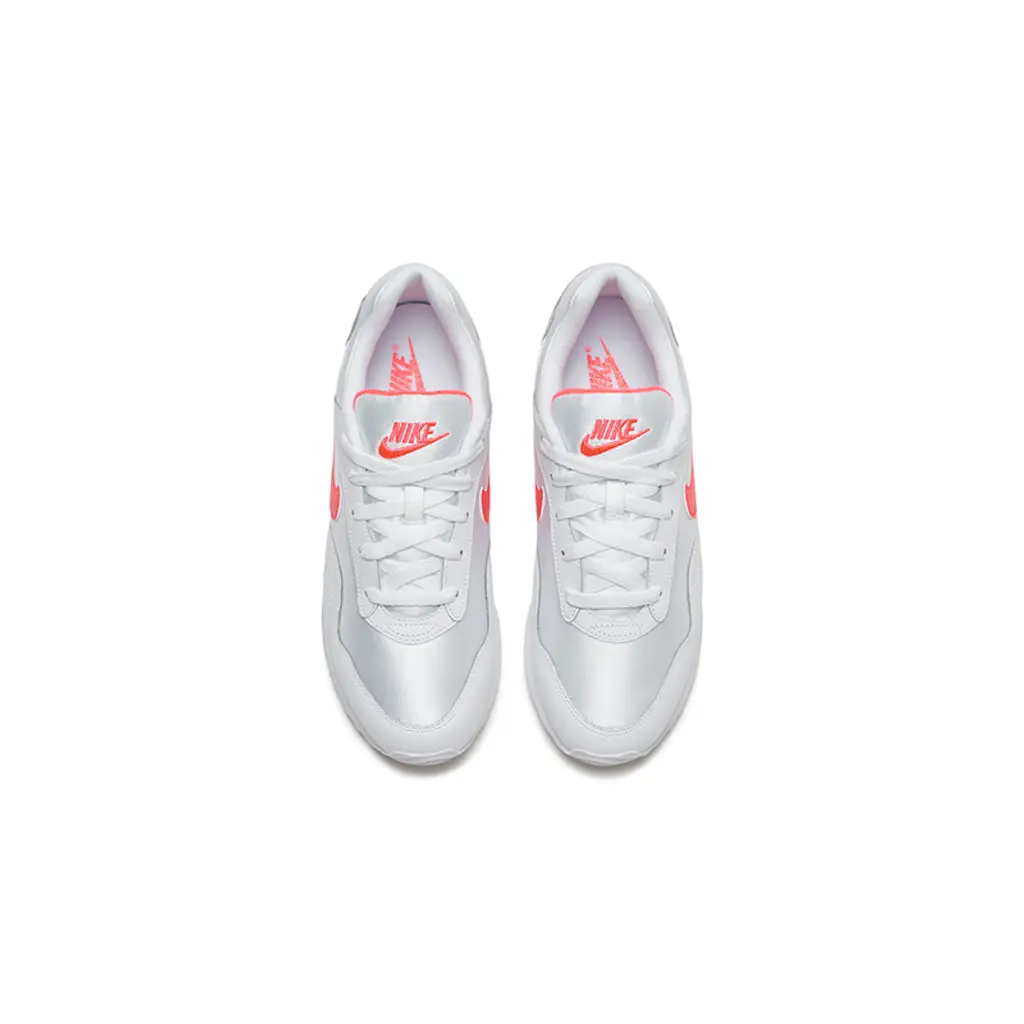 Nike Outburst OG White Red Womens - Image 3