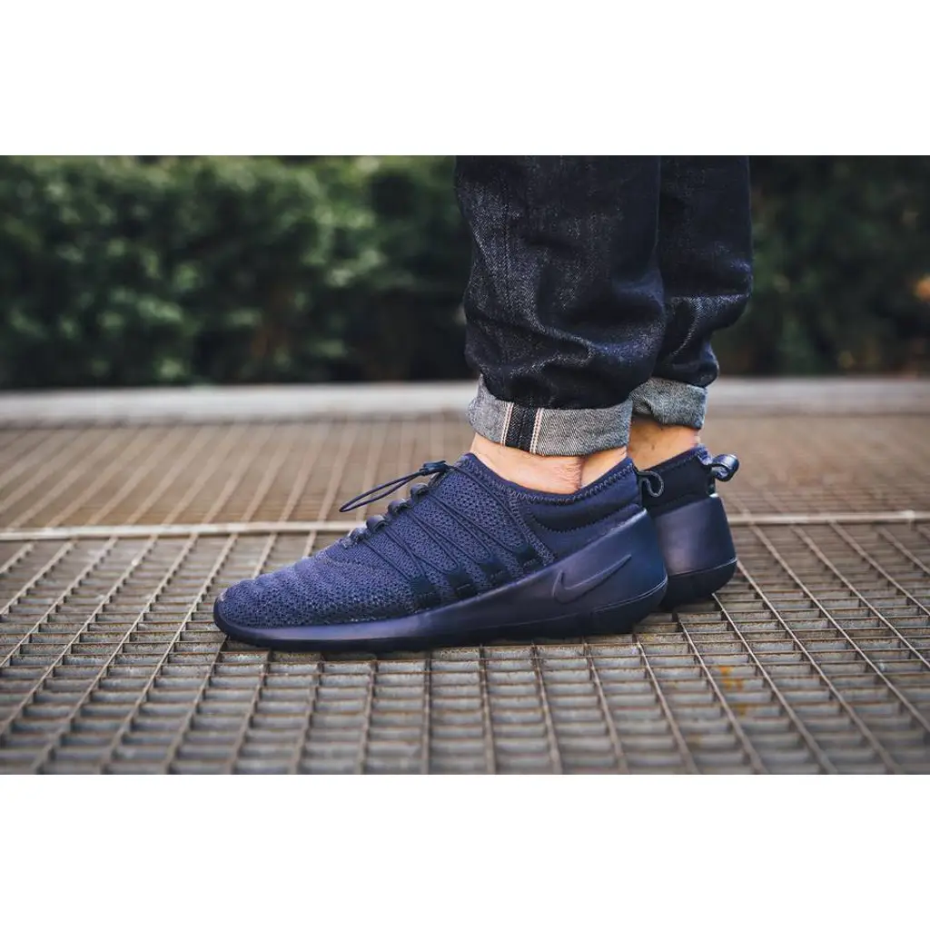 Nike Payaa Premium QS Midnight Navy - Image 3