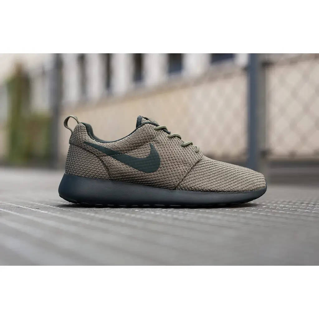 Nike Roshe Run Iron Green - Image 3