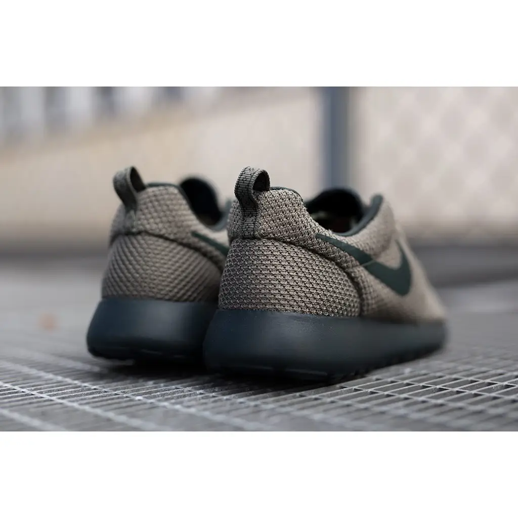 Nike Roshe Run Iron Green - Image 4