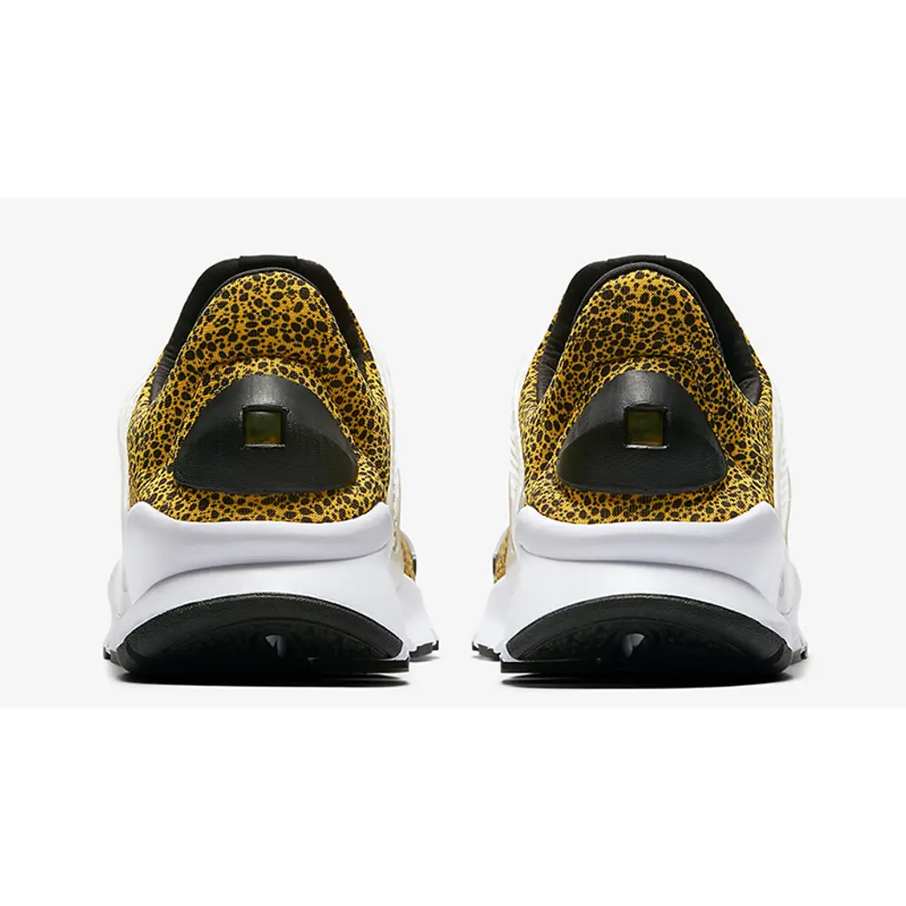 Nike Sock Dart Safari Pack Gold - Image 4