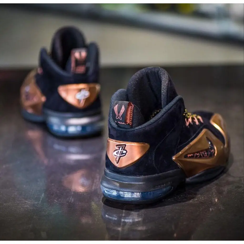 Nike Zoom Penny 6 Black Metallic Copper - Image 6