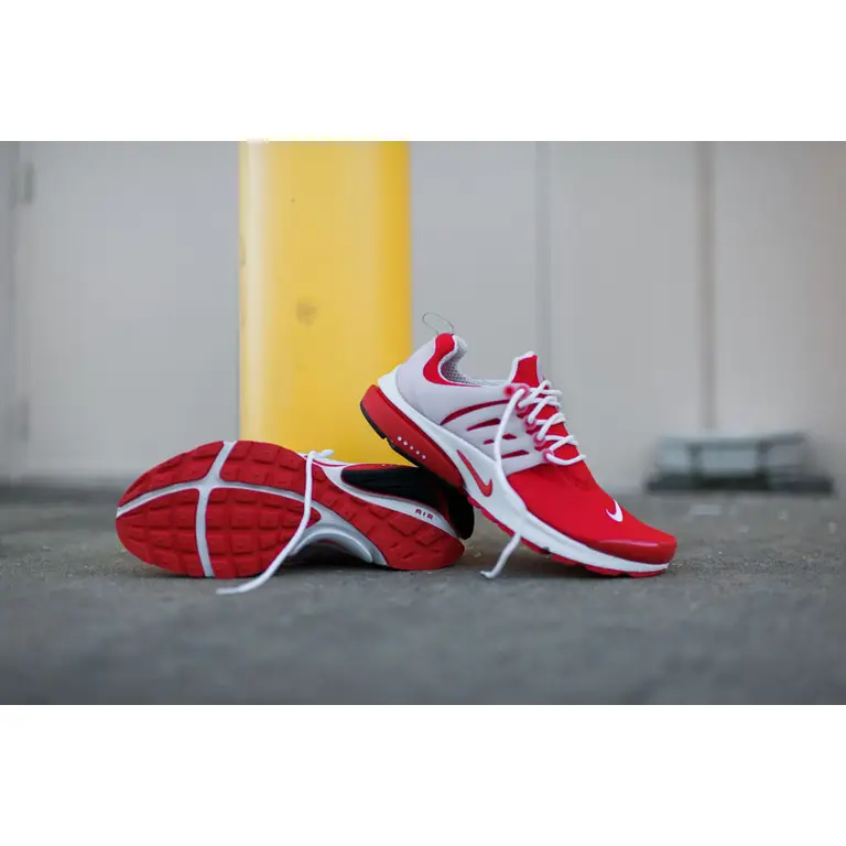 Nike Air Presto Comet Red - Image 15