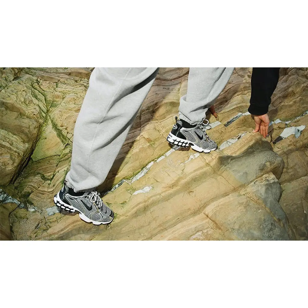 Stussy X Nike Air Zoom Spiridon Cage 2 Pure Platinum - Image 2