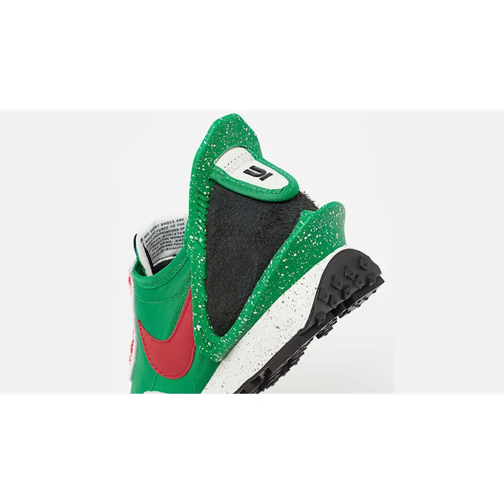 Undercover X Nike Daybreak Lucky Green - Image 5