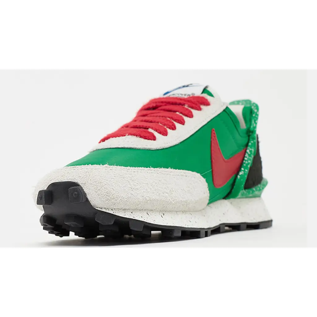 Undercover X Nike Daybreak Lucky Green - Image 3