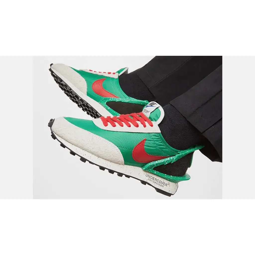 Undercover X Nike Daybreak Lucky Green - Image 2