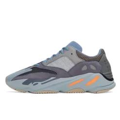 Yeezy 700 Carbon Blue