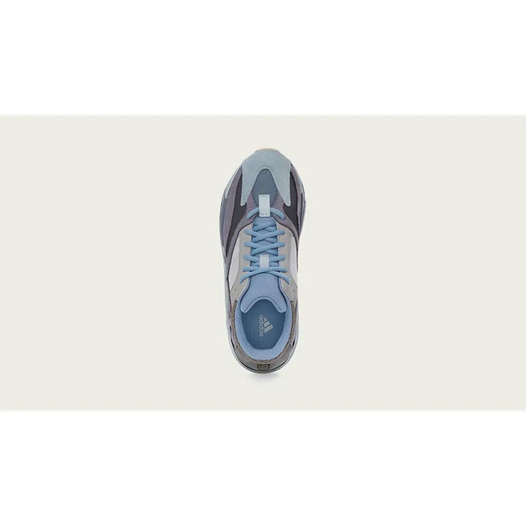 Yeezy 700 Carbon Blue - Image 2
