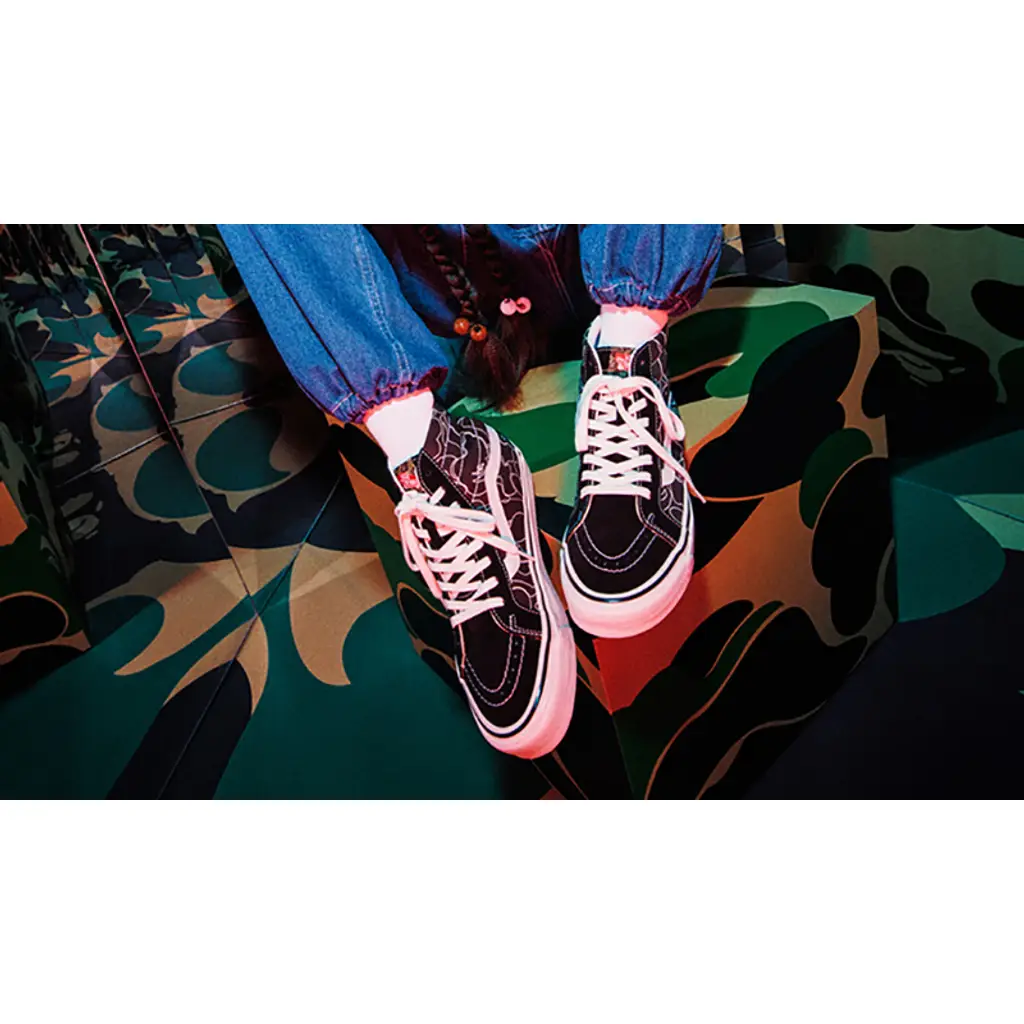 A Bathing Ape X Vans Sk8-Hi 38 DX Black - Image 4