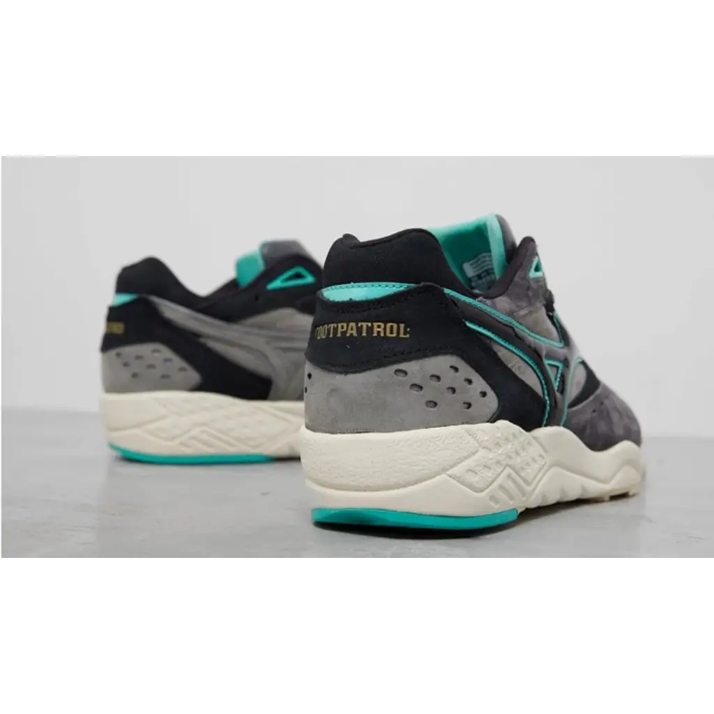 Footpatrol X Mizuno Contender Black - Image 3