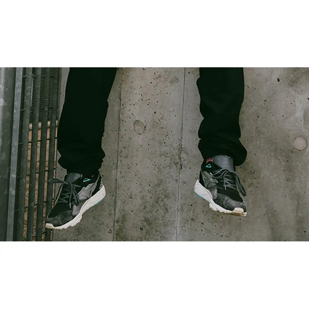 Footpatrol X Mizuno Contender Black - Image 7