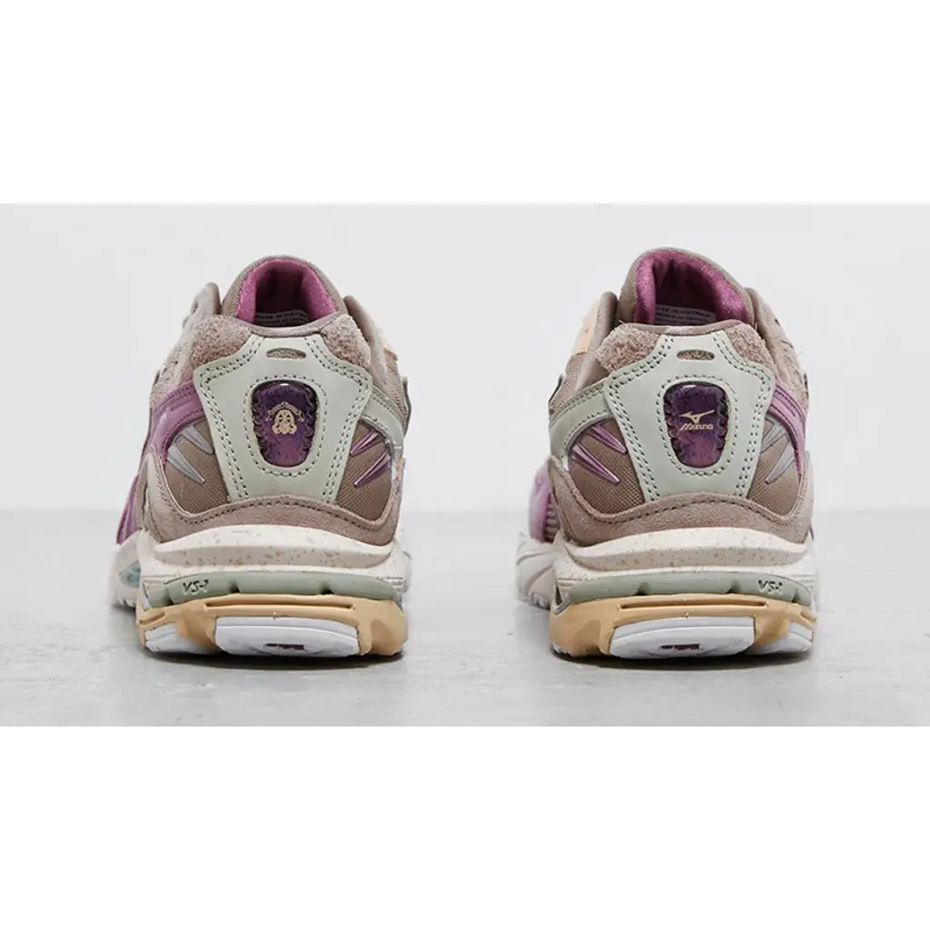 Footpatrol X Mizuno Wave Rider 10 Rust - Image 4