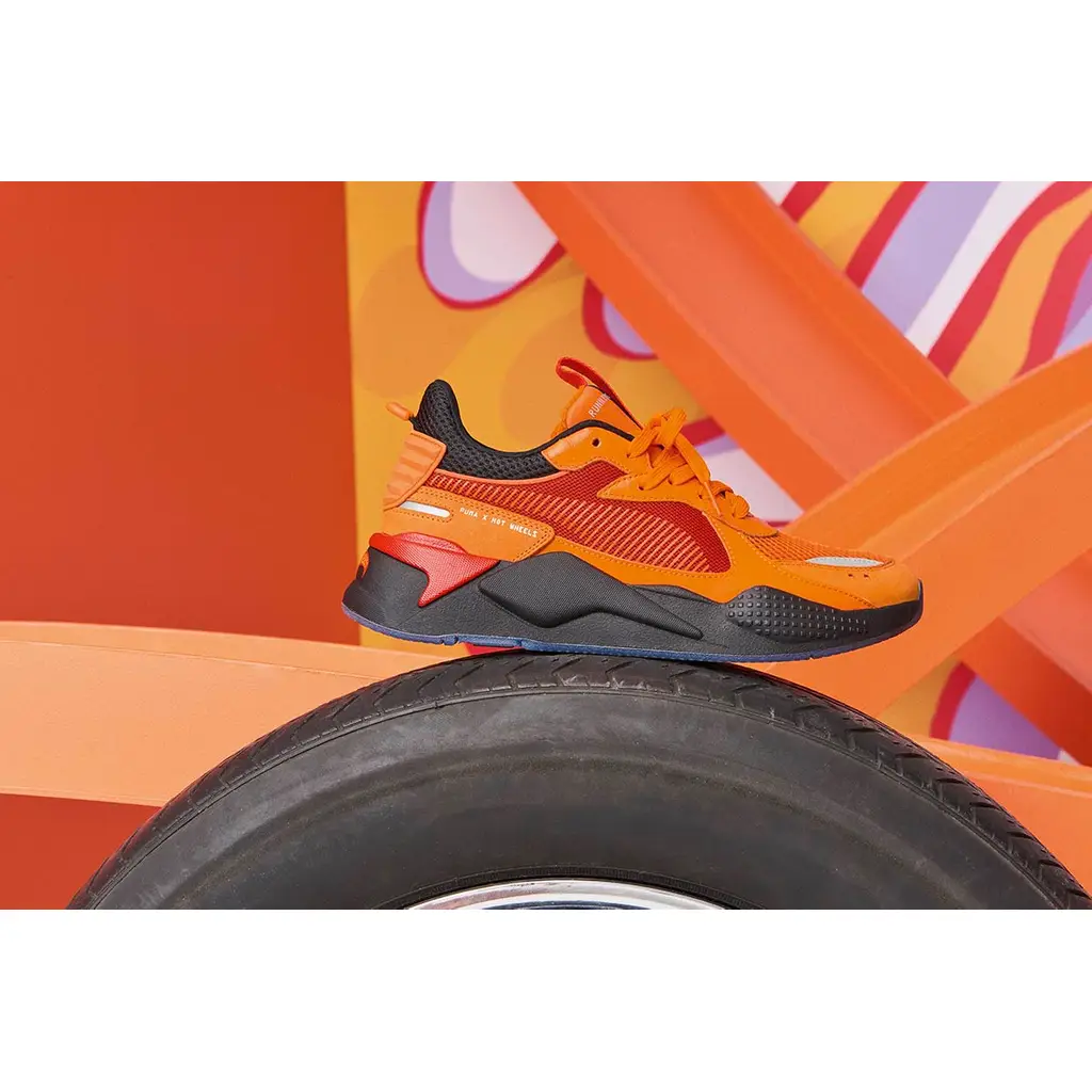 Mattel X PUMA RS-X Hot Wheels - Image 2