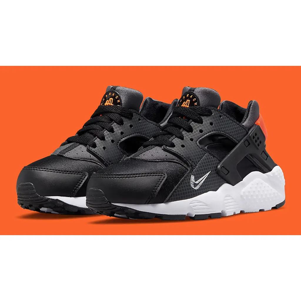 Nike Air Huarache Black Orange - Image 2
