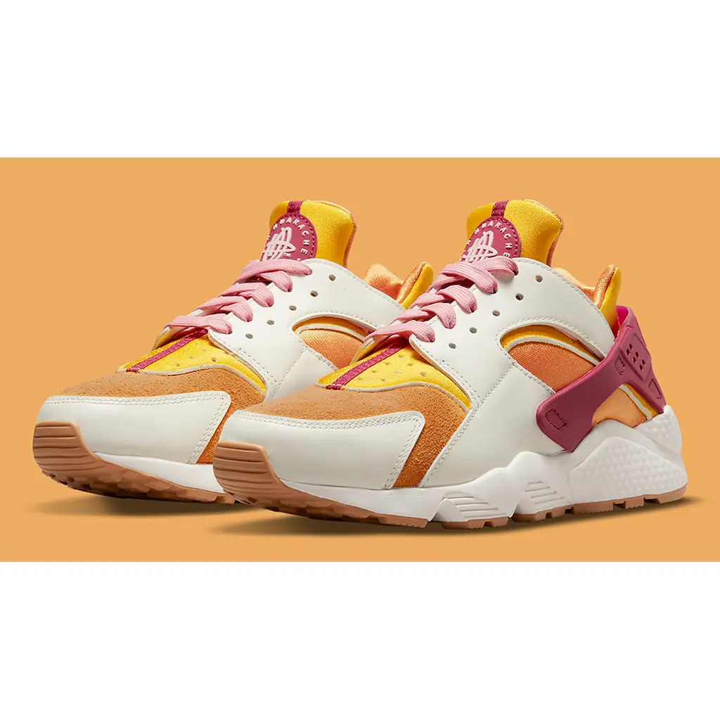 Nike Air Huarache Sail Rush Maroon - Image 2