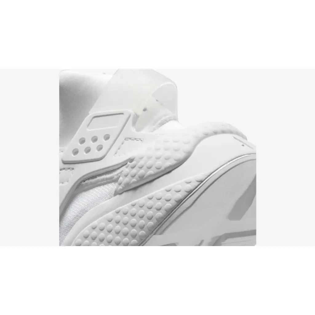 Nike Air Huarache Triple White - Image 5