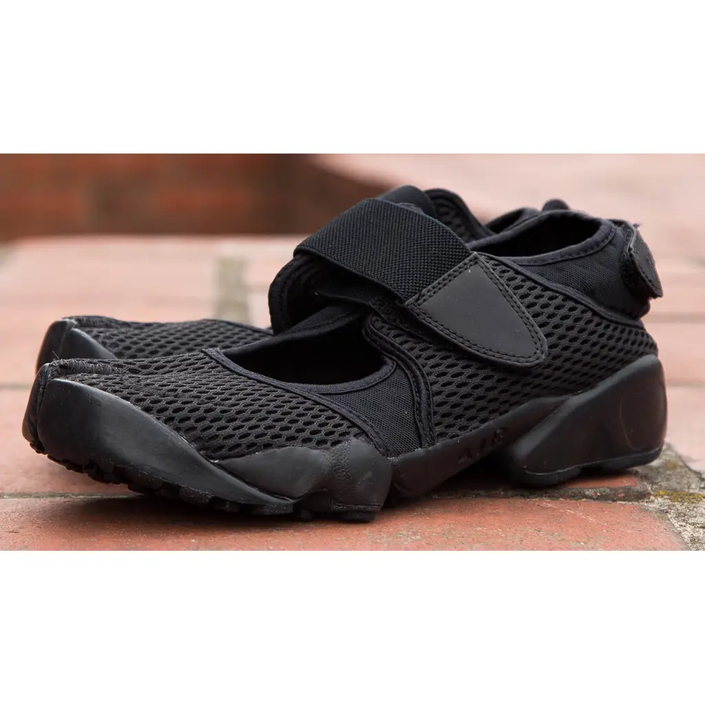 Nike Air Rift Breathe Triple Black - Image 2