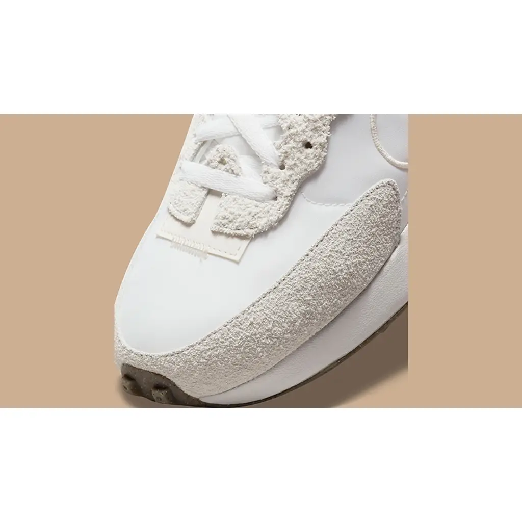 Nike Fontanka Waffle White Phantom - Image 5