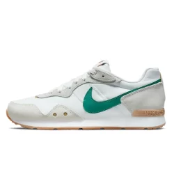 Nike Venture Runner First Use