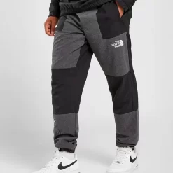 The North Face Mountain Athletics Woven Track Pants - Black