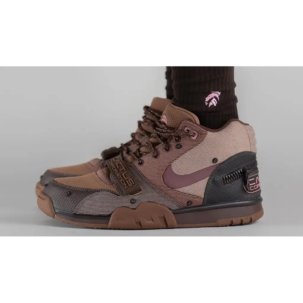 Travis Scott X Nike Air Trainer 1 Mid Cactus Jack Brown - Image 10