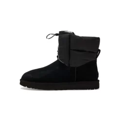 UGG Classic Maxi Toggle Black