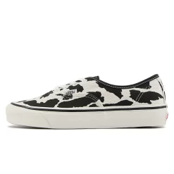 Vans Authentic 44 Dx Cow Print Black White