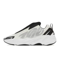 Yeezy Boost 700 MNVN Laceless Analog