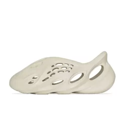 Yeezy Foam Runner Sand